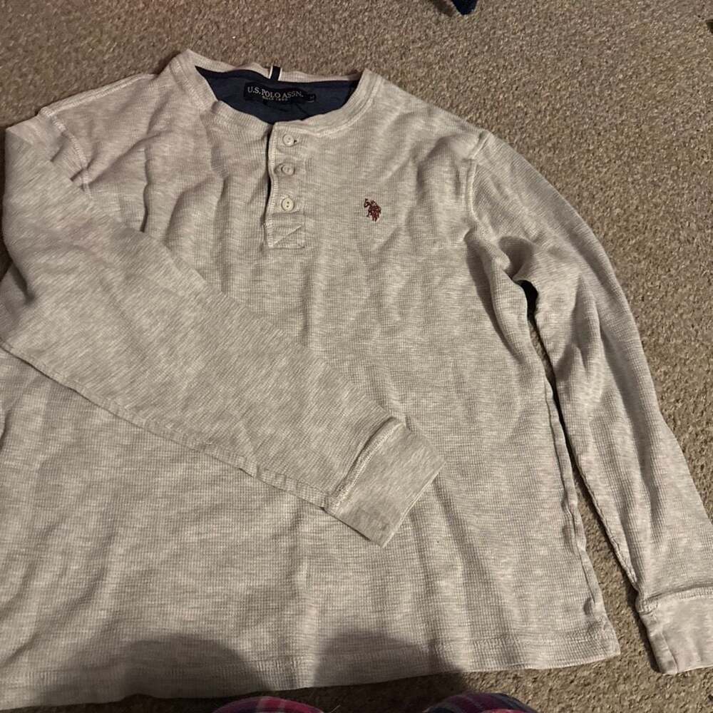 U.S. Polo Assn. Men's Gray Waffle Knit Long-Sleeve Thermal Henley Shirt